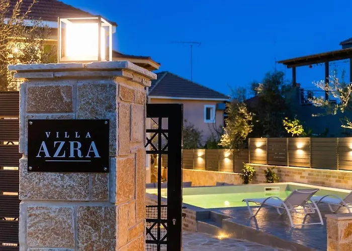 Azra * זקינטוס טאון