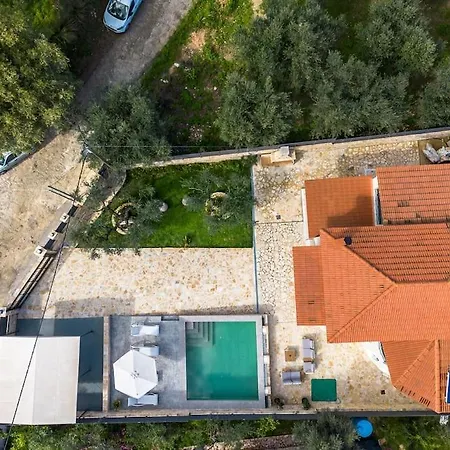 Azra Villa